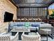 822 W Oakdale, Chicago, IL 60657
