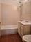8936 N Parkside Unit 305, Des Plaines, IL 60016