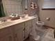 1565 Old Barn, Libertyville, IL 60048