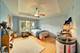4914 W 82nd, Burbank, IL 60459