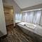 25805 N Arrowhead, Mundelein, IL 60060