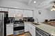 1100 Heartland Gate, Lake In The Hills, IL 60156