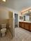420 Merry Oaks, Streamwood, IL 60107