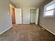 814 Surrey, Streamwood, IL 60107