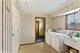 6839 N Northwest Unit 2B, Chicago, IL 60631
