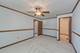 907 Cross Creek Unit BB2, Roselle, IL 60172
