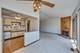 907 Cross Creek Unit BB2, Roselle, IL 60172