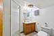 3340 W Glenlake, Chicago, IL 60659