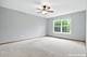 312 Whitaker Unit 312, Mchenry, IL 60050