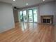 1546 Williamsburg Unit C1, Schaumburg, IL 60193