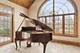 9 Squire, St. Charles, IL 60174