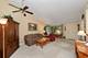 485 Raintree Unit B, Glen Ellyn, IL 60137