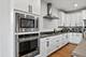 940 Treeline, Algonquin, IL 60102