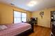 402 Hatlen, Mount Prospect, IL 60056
