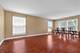 739 Crest, Schaumburg, IL 60193