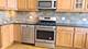 833 W Newport Unit 2, Chicago, IL 60657