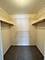 6156 Knoll Way Unit 101, Willowbrook, IL 60527