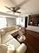 133 Idlewild Unit 8, Schaumburg, IL 60195