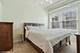 3260 N Clark Unit 202, Chicago, IL 60657