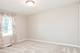206 W Hartford, Schaumburg, IL 60193