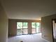 950 Cumberland Unit B2, Roselle, IL 60172