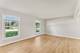 818 W Golf, Libertyville, IL 60048