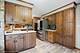2250 Knollwood, Elgin, IL 60123