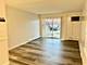 2B Dundee Quarter Unit 101, Palatine, IL 60074