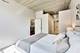 647 Metropolitan Unit L402, Des Plaines, IL 60016