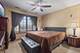 5 W Niagara, Schaumburg, IL 60193