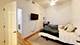 916 W Roscoe Unit 2, Chicago, IL 60657