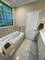 1528 N Hudson Unit 2, Chicago, IL 60610