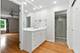 8 Royal, Lincolnshire, IL 60069
