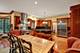 1602 Hunters Glen, Wheaton, IL 60189