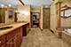 1602 Hunters Glen, Wheaton, IL 60189