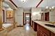 1602 Hunters Glen, Wheaton, IL 60189