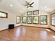 1960 Pinehurst, Libertyville, IL 60048
