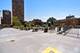 525 W Hawthorne Unit 203, Chicago, IL 60657