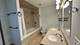 40 Ashlawn, Oswego, IL 60543