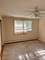 731 56th Unit 2, Clarendon Hills, IL 60514