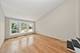 9354 Twin Oaks, Des Plaines, IL 60016