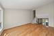 9354 Twin Oaks, Des Plaines, IL 60016