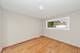 9354 Twin Oaks, Des Plaines, IL 60016