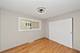 9354 Twin Oaks, Des Plaines, IL 60016
