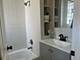 3248 N Clark Unit 2R, Chicago, IL 60657