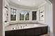 2340 Huntington Lakes, Libertyville, IL 60048