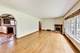 914 S School, Mount Prospect, IL 60056