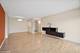 1738 Chicago Unit 502, Evanston, IL 60201