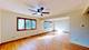 6 Saddlewood, Sugar Grove, IL 60554