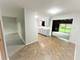 552 Cochise, Carol Stream, IL 60188